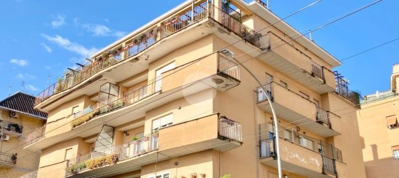 Apartamento de 4 divisões em Rome, Italy N.º 92851 42