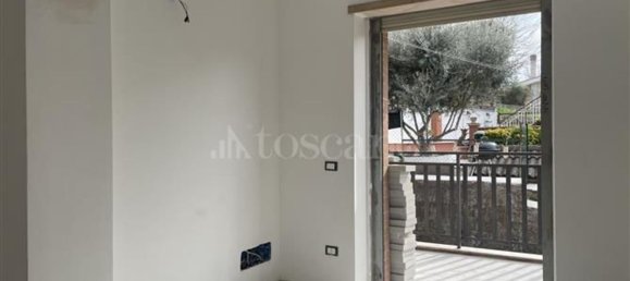 Apartamento de 3 habitaciónes en Rome, Italy No. 46842 9