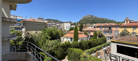 1 bedroom Apartment in Vence, France No. 279005 2