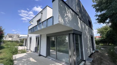 5-salle Maison de ville à Guntramsdorf, Austria No. 147480