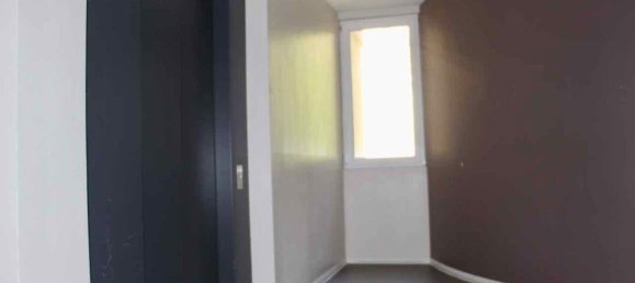 2 Schlafzimmer Wohnung in Gesundbrunnen, Germany, Nr. 339136 15