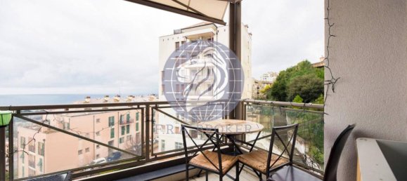 Apartamento de 3 habitaciónes en Genoa, Italy No. 33476 3