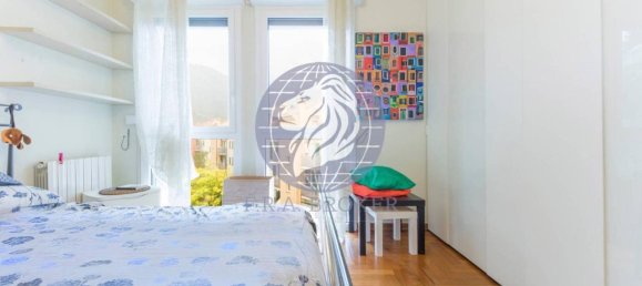 Apartamento de 3 habitaciónes en Genoa, Italy No. 33476 31