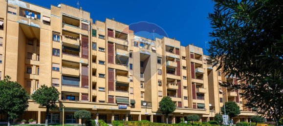 Квартира с 5 комнатами в Рим, Италия № 54043 18