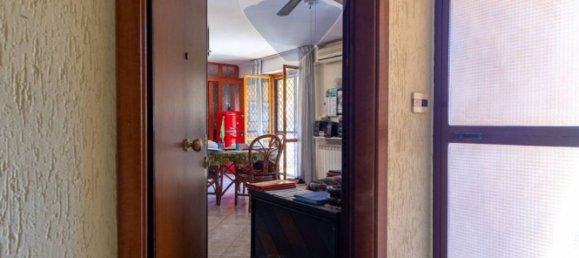 Квартира с 5 комнатами в Рим, Италия № 54043 17