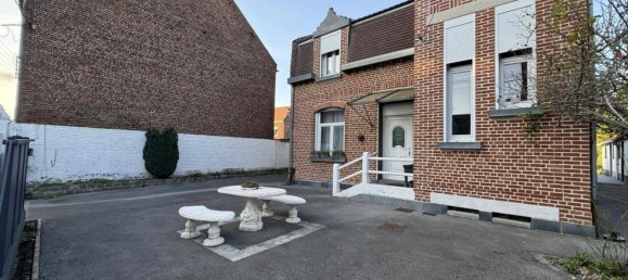 Casa de 5 dormitorios en Guesnain, France No. 80539 10