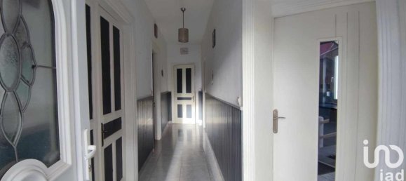 Casa de 5 dormitorios en Guesnain, France No. 80539 21