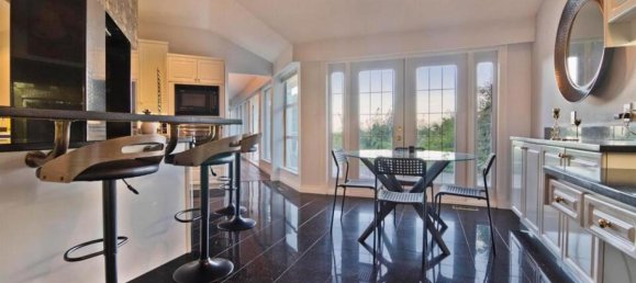 4 Schlafzimmer Haus in British Columbia, Canada, Nr. 1135 5