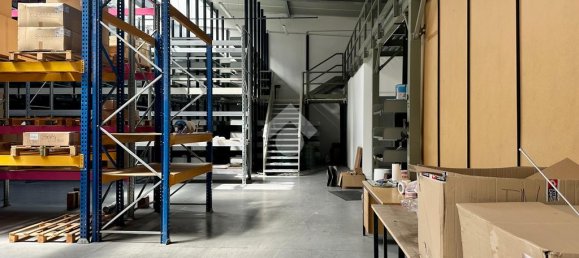 Склад с 1 комнатой в Тренто, Италия № 43534 5