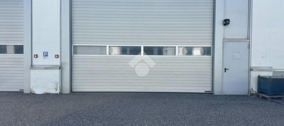 Склад с 1 комнатой в Тренто, Италия № 43534 33