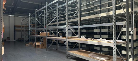 Склад с 1 комнатой в Тренто, Италия № 43534 8