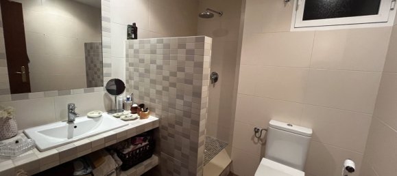 4 Schlafzimmer Wohnung in Valencia, Spain, Nr. 15146 29