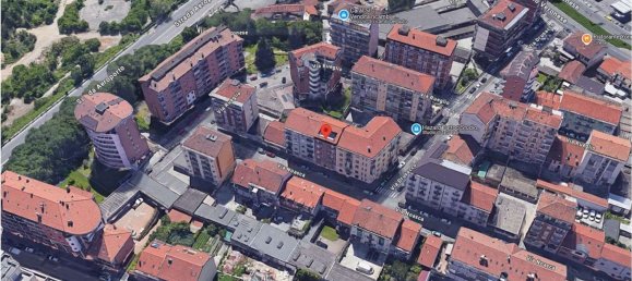 2 rooms Apartment in Turin, Italy No. 10376 8