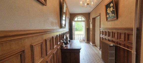 6 bedrooms House in Marqueglise, France No. 252010 3