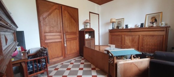 6 bedrooms House in Marqueglise, France No. 252010 8