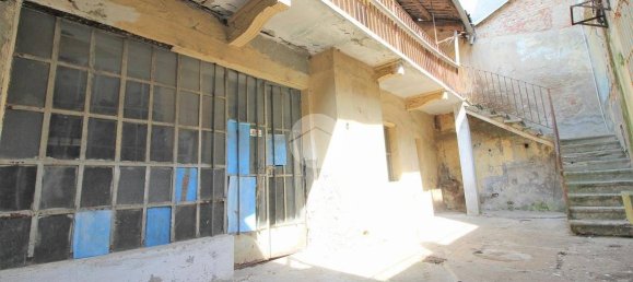 5-Zimmer Gebäude in Brandizzo, Italy, Nr. 66878 10