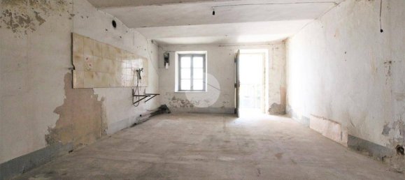 5-Zimmer Gebäude in Brandizzo, Italy, Nr. 66878 12