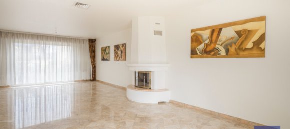 Дом с 4 спальнями в Ле Павийон-су-Буа, Франция № 136134 3