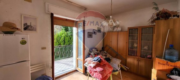 10 rooms House in Serra San Quirico, Italy No. 5151 10