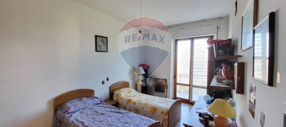 10 rooms House in Serra San Quirico, Italy No. 5151 11