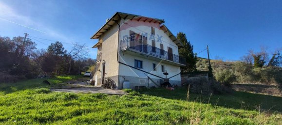 10 rooms House in Serra San Quirico, Italy No. 5151 16