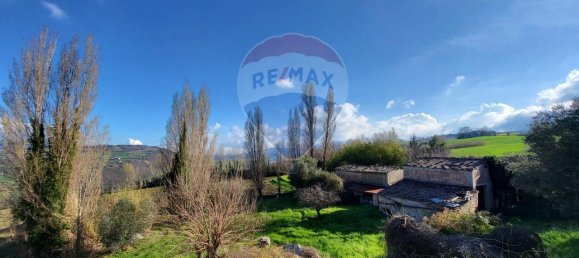 10 rooms House in Serra San Quirico, Italy No. 5151 19