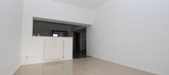 5 bedrooms House in Jeumont, France No. 86687 3