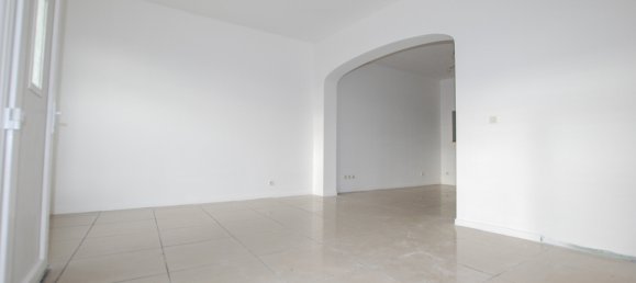 5 bedrooms House in Jeumont, France No. 86687 9