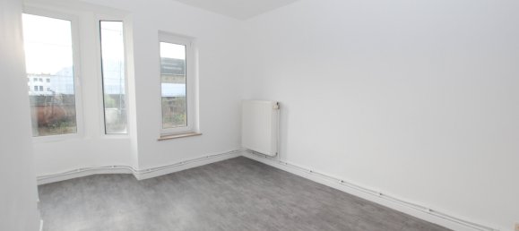 5 bedrooms House in Jeumont, France No. 86687 13