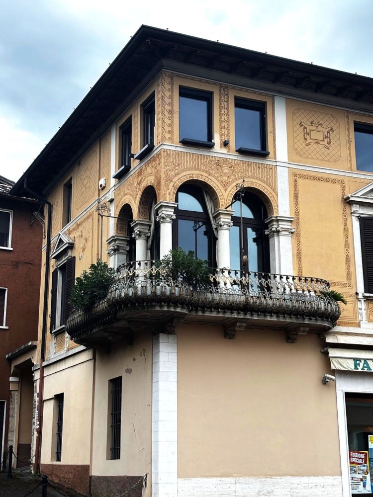 Apartamento T3 em Cellatica, Italy N.º 361371