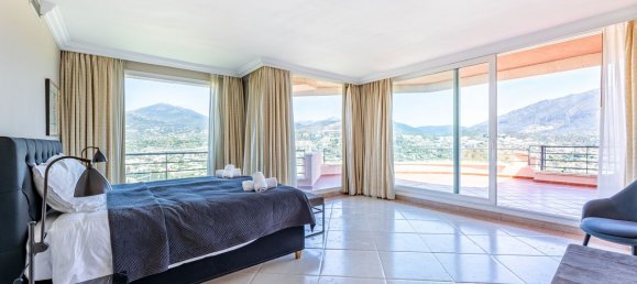 5 bedrooms Penthouse in Marbella, Spain No. 34187 19