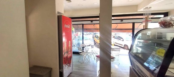 1 room Commercial property in Rome, Italy No. 9359 8