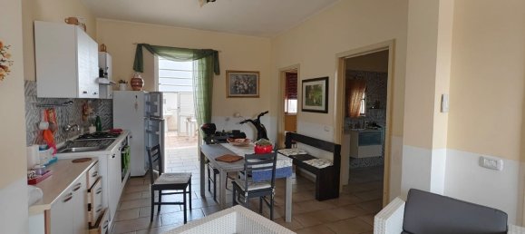 Casa de 3 habitaciónes en Melendugno, Italy No. 43308 11