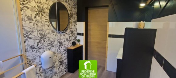 5 bedrooms Villa in Bourgoin-Jallieu, France No. 58103 11