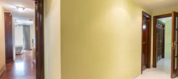 Apartamento de 4 dormitorios en Granada, Spain No. 174541 30