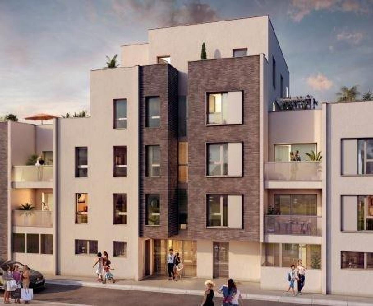 Кондоминиум  с 4 спальнями в Вилёрбан, Франция № 32893