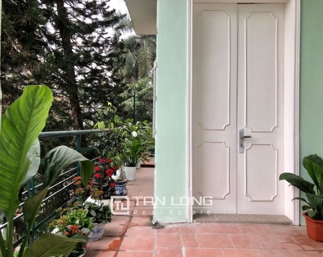 3 bedrooms Apartment in Tay Ho, Vietnam No. 1522