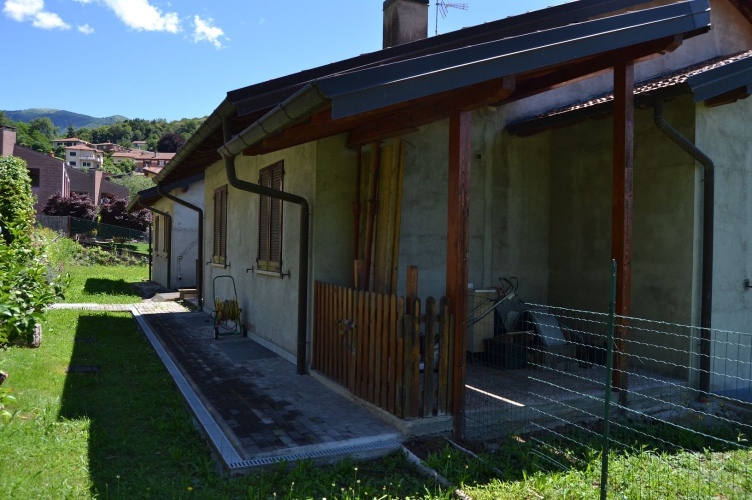 7-Zimmer Haus in Luino, Italy, Nr. 187671