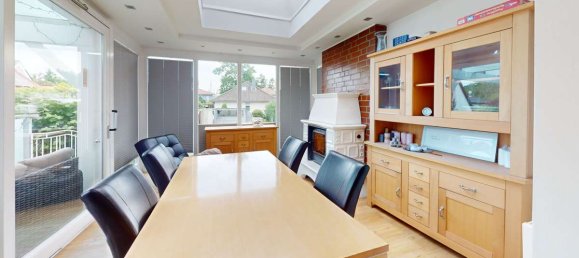 3 bedrooms House in Celle, Germany No. 319281 2