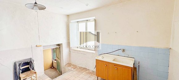 3 Schlafzimmer Haus in Orvieto, Italy, Nr. 269046 3