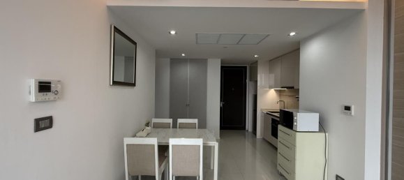 64m² Condo in Sathon, Thailand No. 70579 3