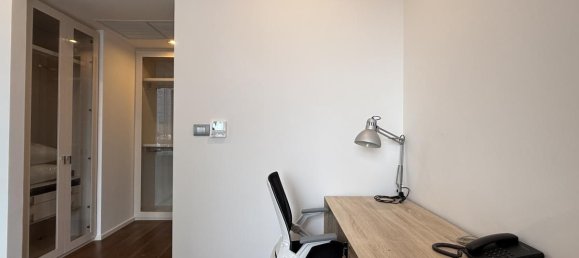 64m² Condo in Sathon, Thailand No. 70579 8