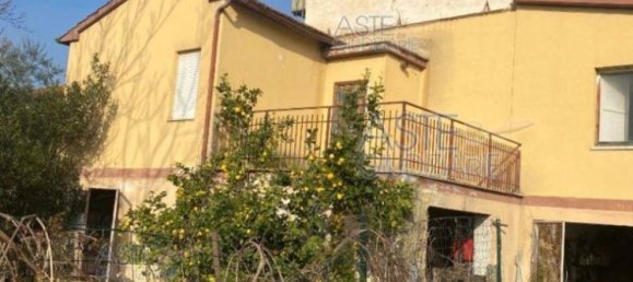 Casa de 5 habitaciónes en Roseto degli Abruzzi, Italy No. 345397 11