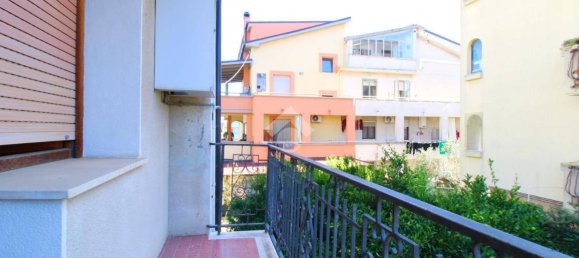 2 bedrooms Apartment in San Salvo, Italy No. 160445 5