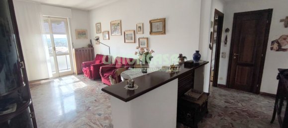 3 rooms Apartment in Tradate, Italy No. 315056 18