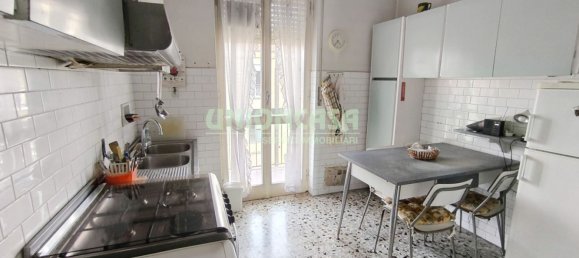 3 rooms Apartment in Tradate, Italy No. 315056 8