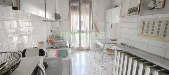 3 rooms Apartment in Tradate, Italy No. 315056 5
