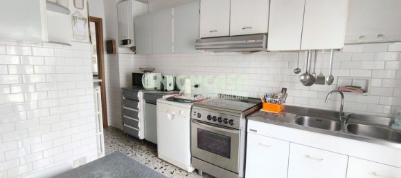 3 rooms Apartment in Tradate, Italy No. 315056 6