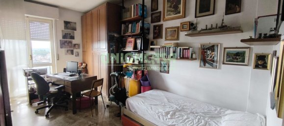 3 rooms Apartment in Tradate, Italy No. 315056 13