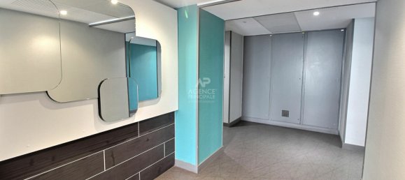 2 bedrooms Apartment in Chanteloup-les-Vignes, France No. 170872 10